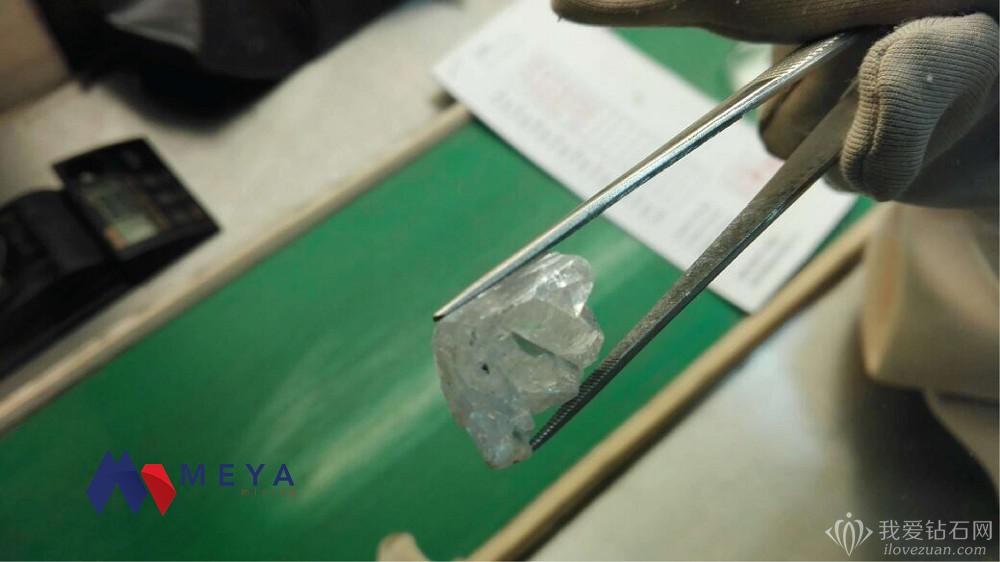 塞拉利昂发现一颗476ct钻石原石