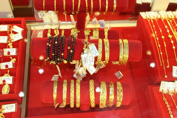 黄金首饰