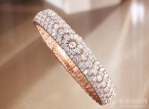 Jaeger-LeCoultre 推出 101 Bangle 和 101 Snowdrop 高级珠宝腕表
