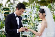 王彦霖艾佳妮结婚 专属定制婚戒蕴藏浪漫爱恋