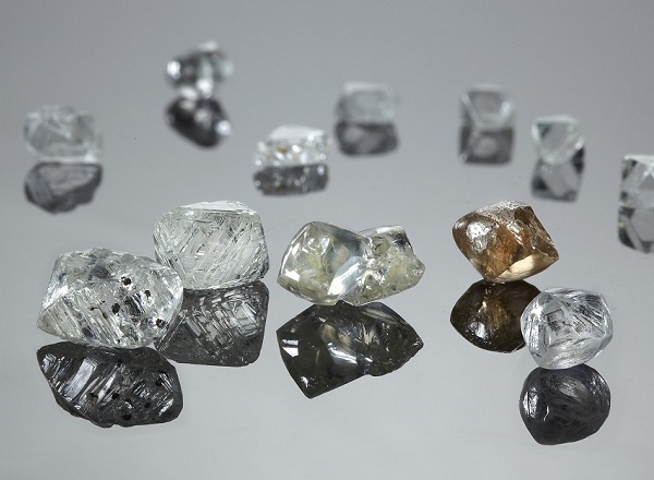 1767100595965311.jpg 32c26ed2.jpg