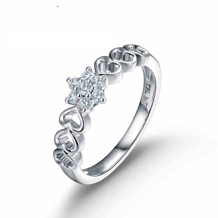 谢瑞麟钻戒/18K白金雪花钻石戒指