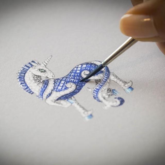 梵克雅宝胸针