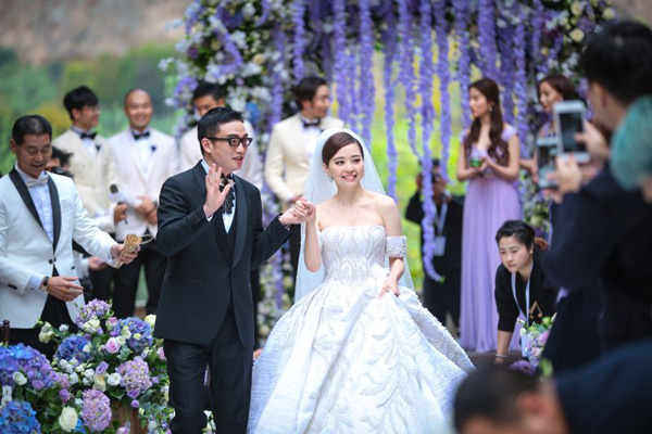 张靓颖婚礼珠宝