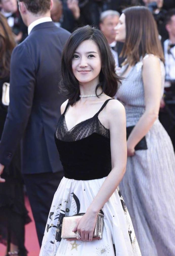 杨子珊佩戴萧邦珠宝