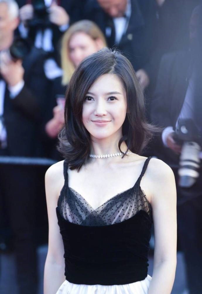 杨子珊佩戴萧邦珠宝