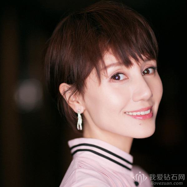 袁泉佩戴尚美巴黎高级珠宝