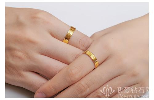 情侣戒指怎么带