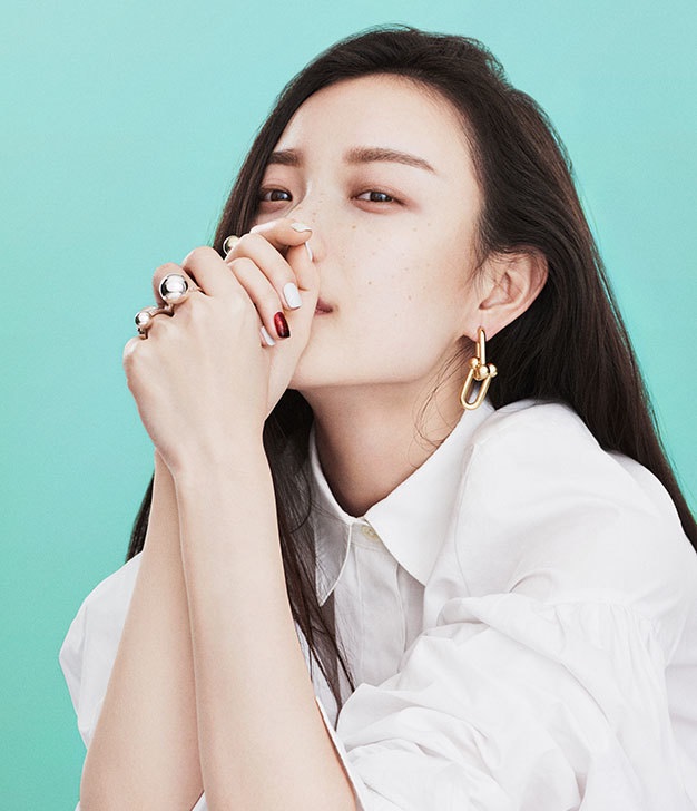 倪妮演绎蒂芙尼全新Tiffany HardWear系列珠宝