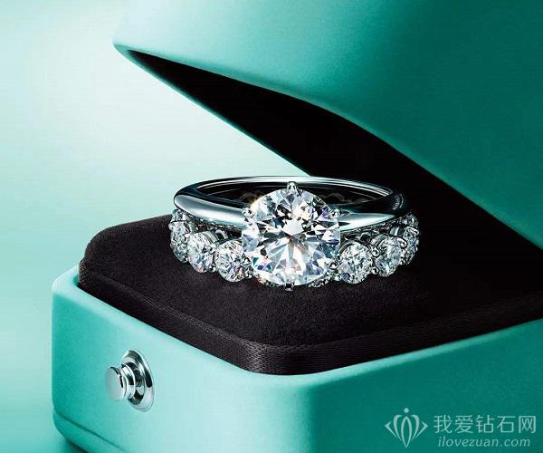 tiffany订婚钻戒