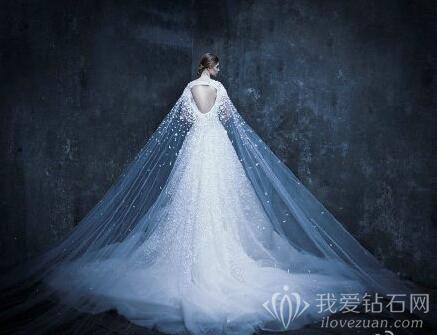 新娘结婚礼服准备几套